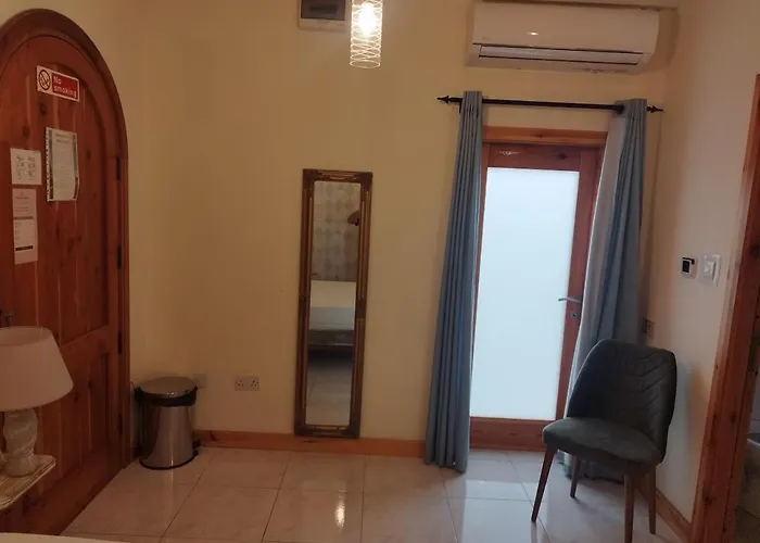 Kikka Guest house 4*